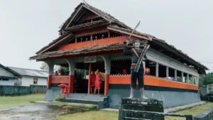 rumah baileo
